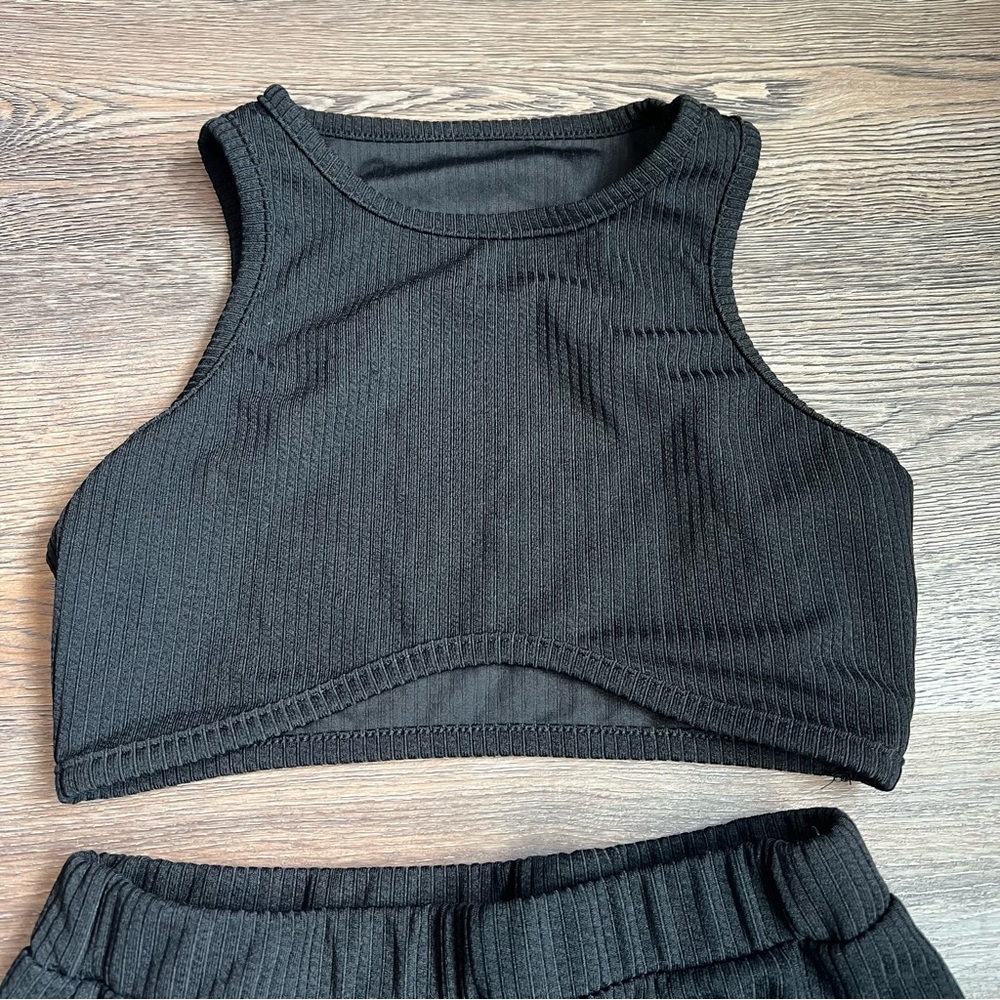 Shein Black Top and Skirt Set - Picture 3 of 9
